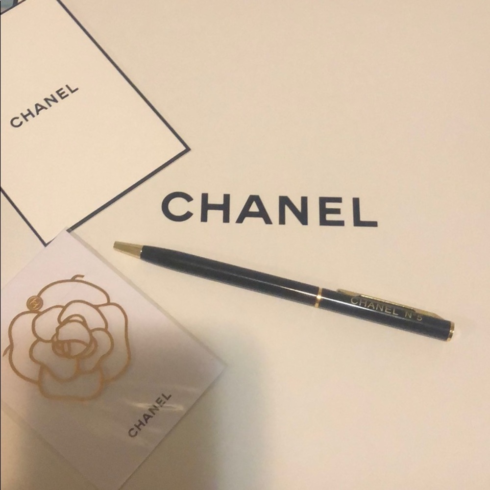 Chanel gift 🎁